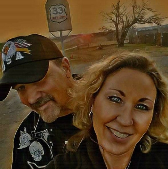 I love offers!! Glad to bundle too!! - Picture 1 of 1